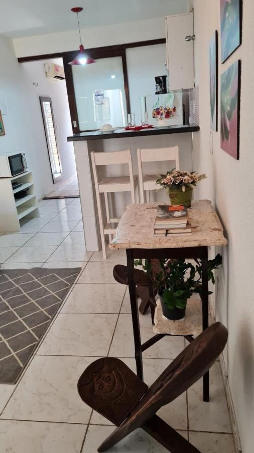 Charmoso Flat Funcional No Papicu Proximo Ao Shopping Rio Mar Сasa de vacaciones