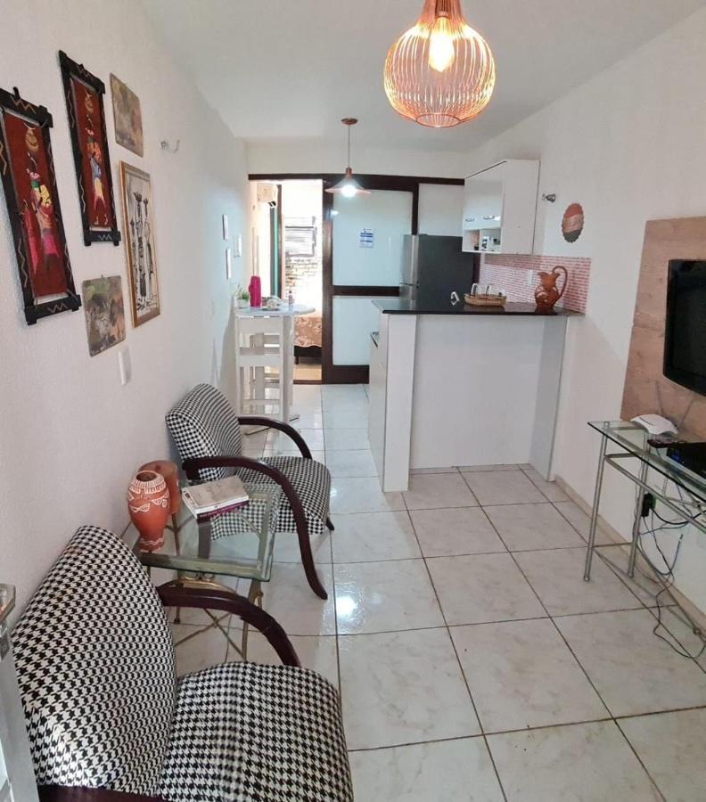 Charmoso Flat Funcional No Papicu Proximo Ao Shopping Rio Mar *