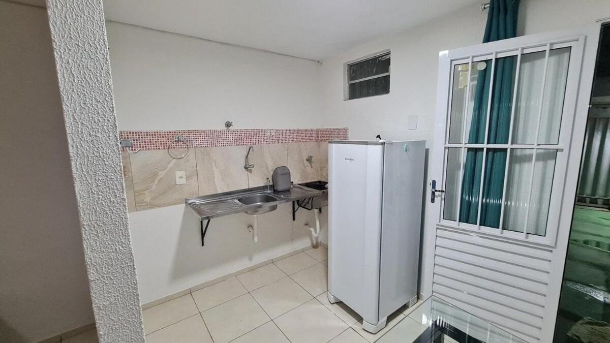 Charmoso Flat Funcional No Papicu Proximo Ao Shopping Rio Mar
